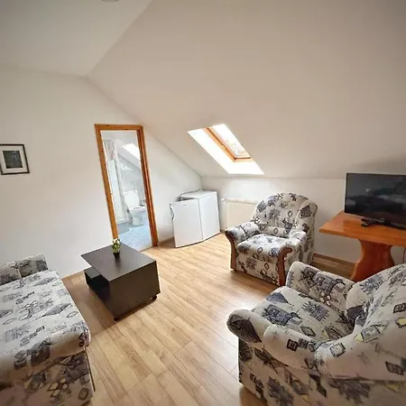 Fonix Wellness ** Apartman Heviz