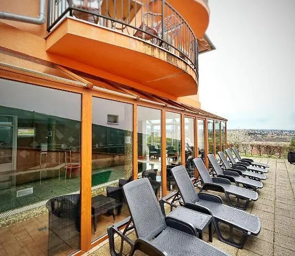 Séjour chez l'habitant Fonix Wellness ** Apartman *